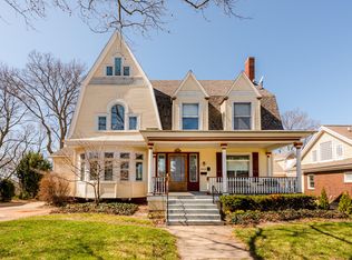 820 Lake Blvd, Saint Joseph, MI 49085