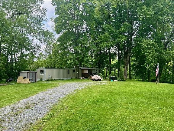 2nd image of 25 Coolspring St