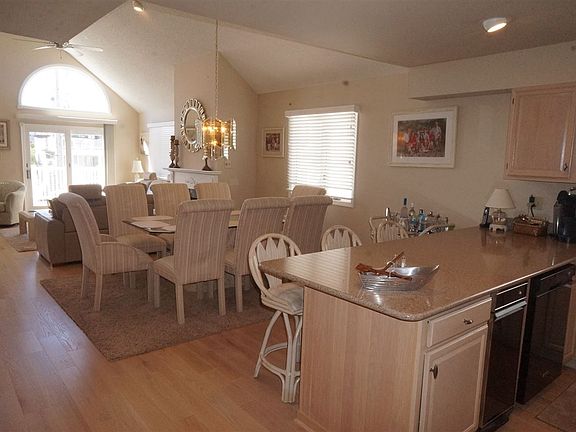 3rd image of 21 80th St E #21E