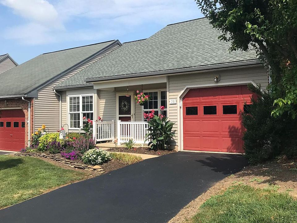1st image of 26 Oakgrove Ln