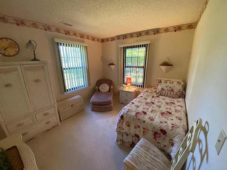 45 Old Orchard Ln — Photo 15