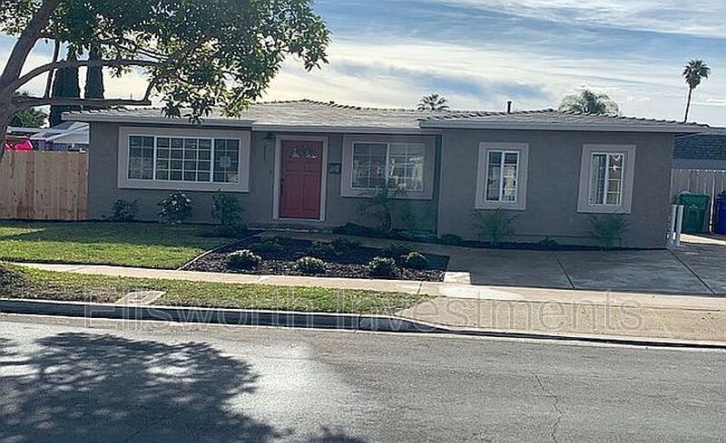 1st image of 3327 La Junta Ave