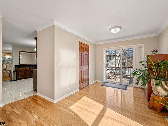 5th image of 78 N Shore Rd