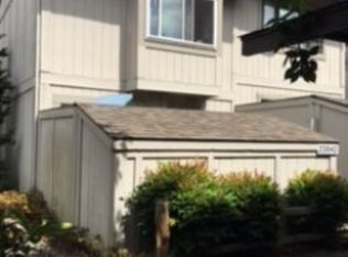 23842 NE Treehill Dr, Wood Village, OR