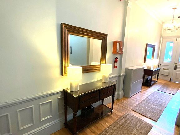 5th image of 556 Columbus Ave APT 9