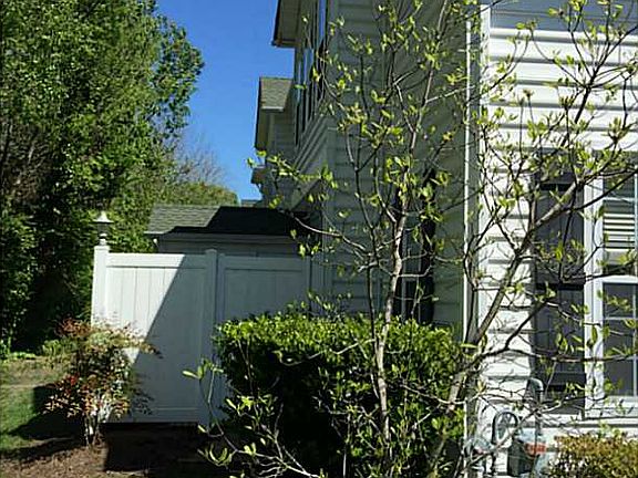 2nd image of 1196 Grace Hill Dr