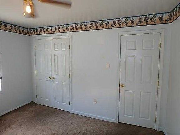 Lots of Closet Space