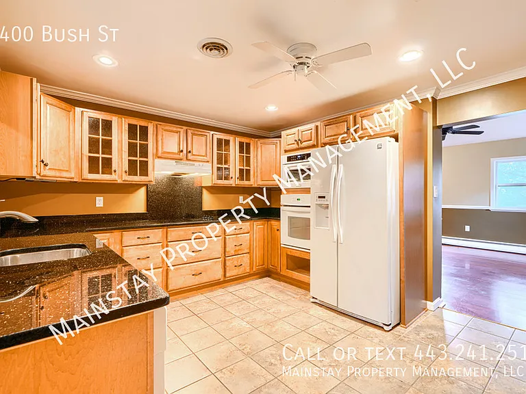 5400 Bush St — Photo 10