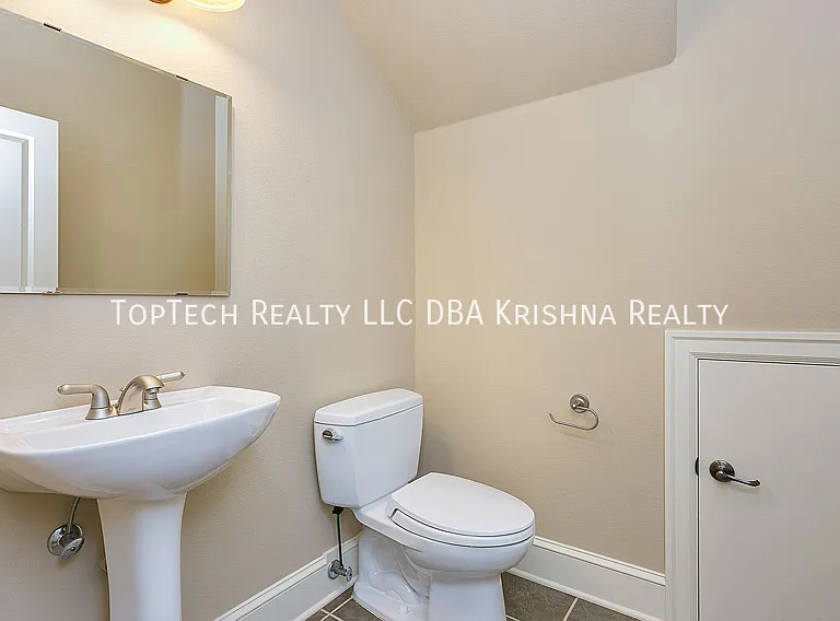 12649 NW Bayonne Ln — Photo 18