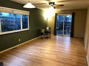Squires Cir — Photo 5