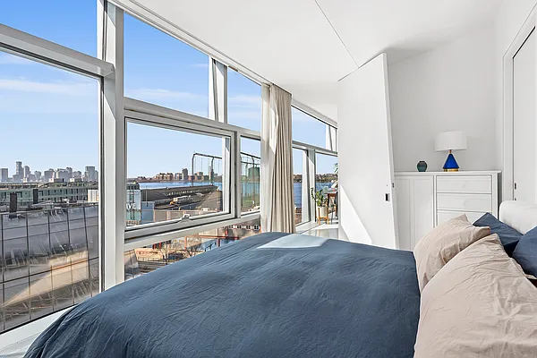 Sold by Compass | media 7