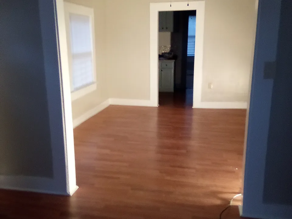 1116 Isaiah Montgomery St