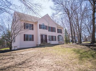 1 Laura Ln, Wolcott, CT 06716