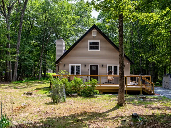 18 Emerson Dr, Albrightsville, PA 18210