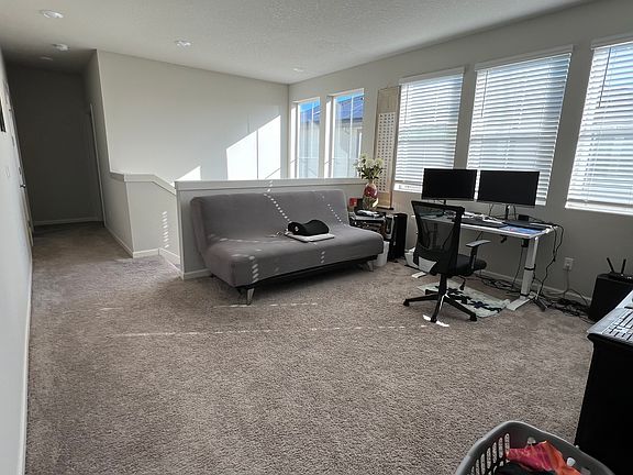 3rd image of 7237 SE Bristletail Ln