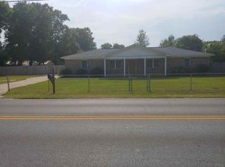 5071 Glover Ln, Milton, FL 32570