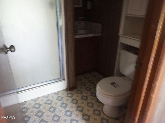 4th image of 215 Soileau Rd