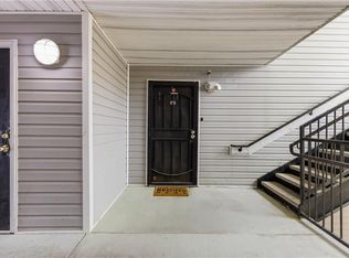 6203 Fairington Ridge Cir, Lithonia, GA 30038