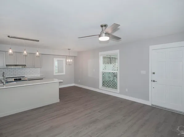 3305 Kingswood Ct, Pensacola, FL 32514