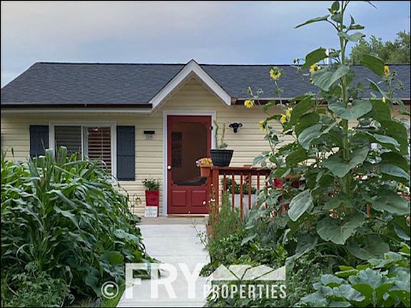 5th image of 98 S Newland St
