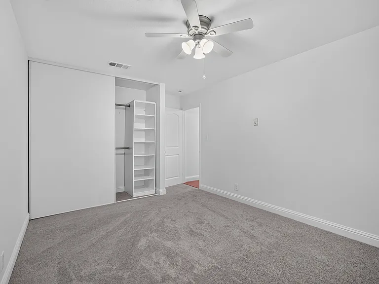 2045 Larsen Ct — Photo 14