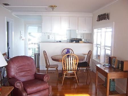 Living Room / Dining Room