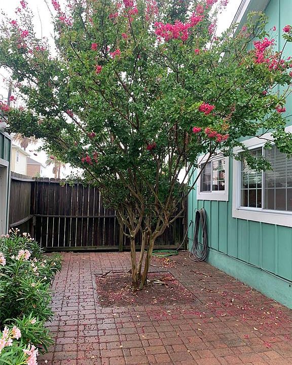 1st image of 7501 Antilles Dr