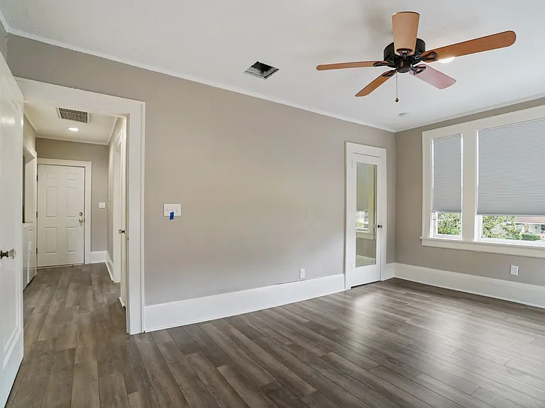 2800 Oak St #2 — Photo 9