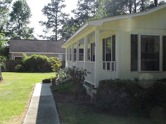 3rd image of 103 Creekwood Dr