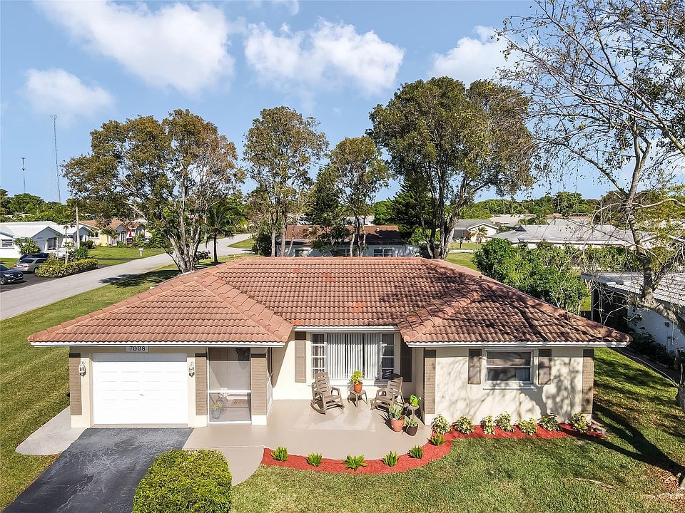 1st image of 7008 NW 94th Avenue