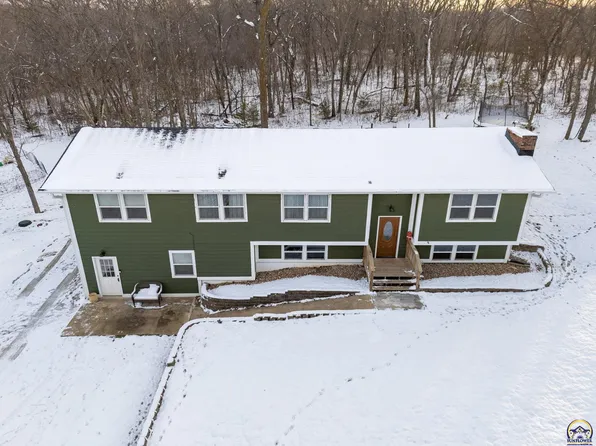 16533 46th St, Mc Louth, KS 66054