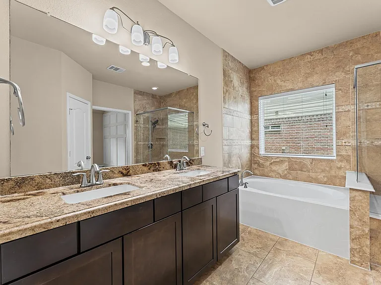 9974 Stone Creek Ln — Photo 36
