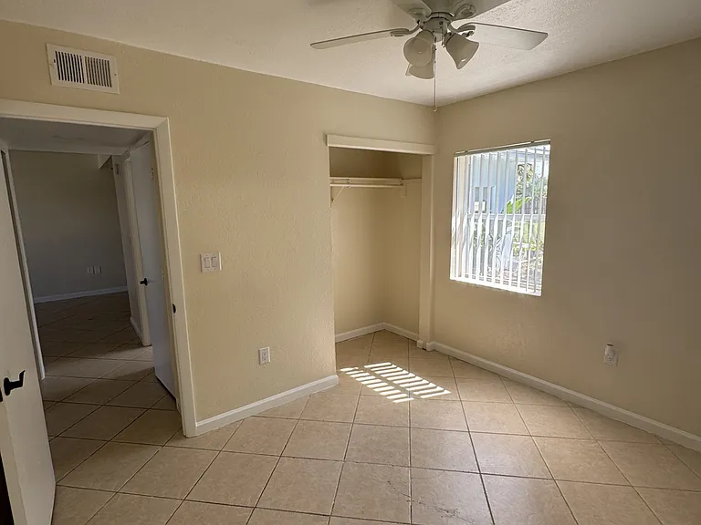 808 S Miramar Ave #6 — Photo 5