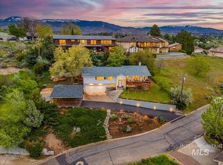 2624 N Hillway Dr, Boise, ID 83702