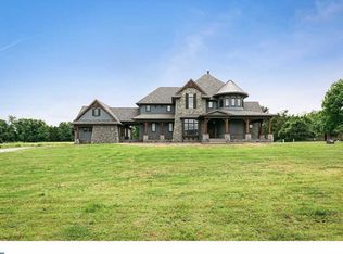 40 E Tomlin Station Rd, Mickleton, NJ 08056