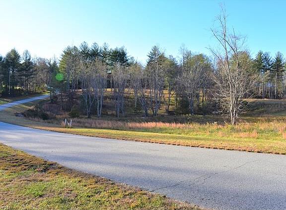 2nd image of 159 Crystal Heights Dr