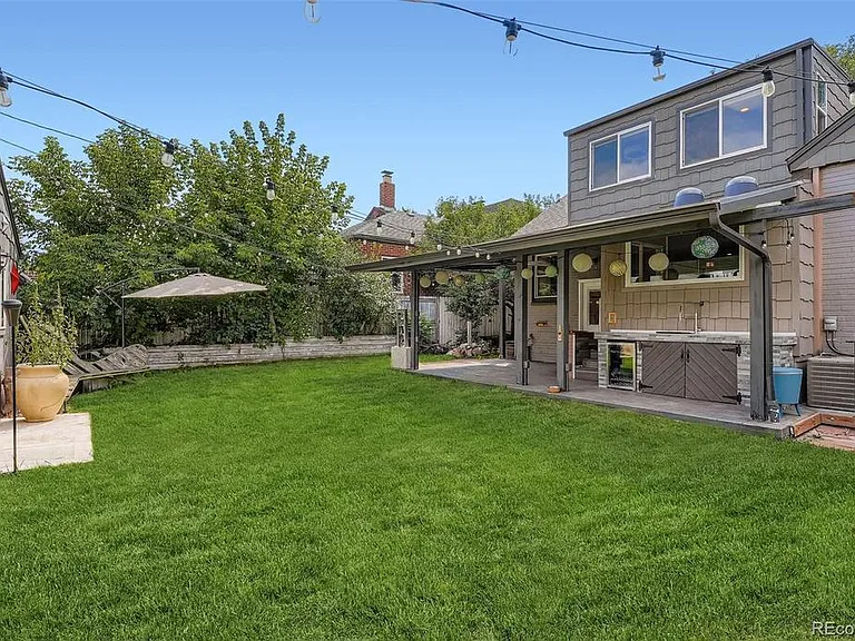 3070 Ash St — Photo 26