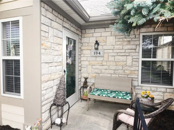 194 Villa Pointe Dr, Springboro, OH 45066