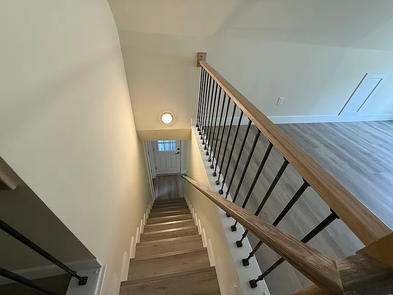 119 Bridge St — Photo 5