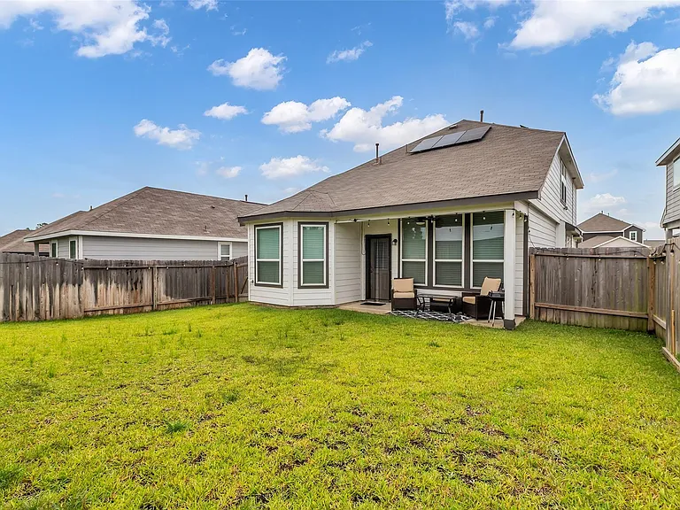 14033 Lamprey Dr — Photo 12
