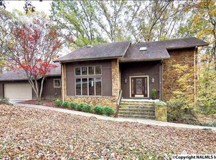 2426 Bald Ridge Dr NE, Huntsville, AL 35811