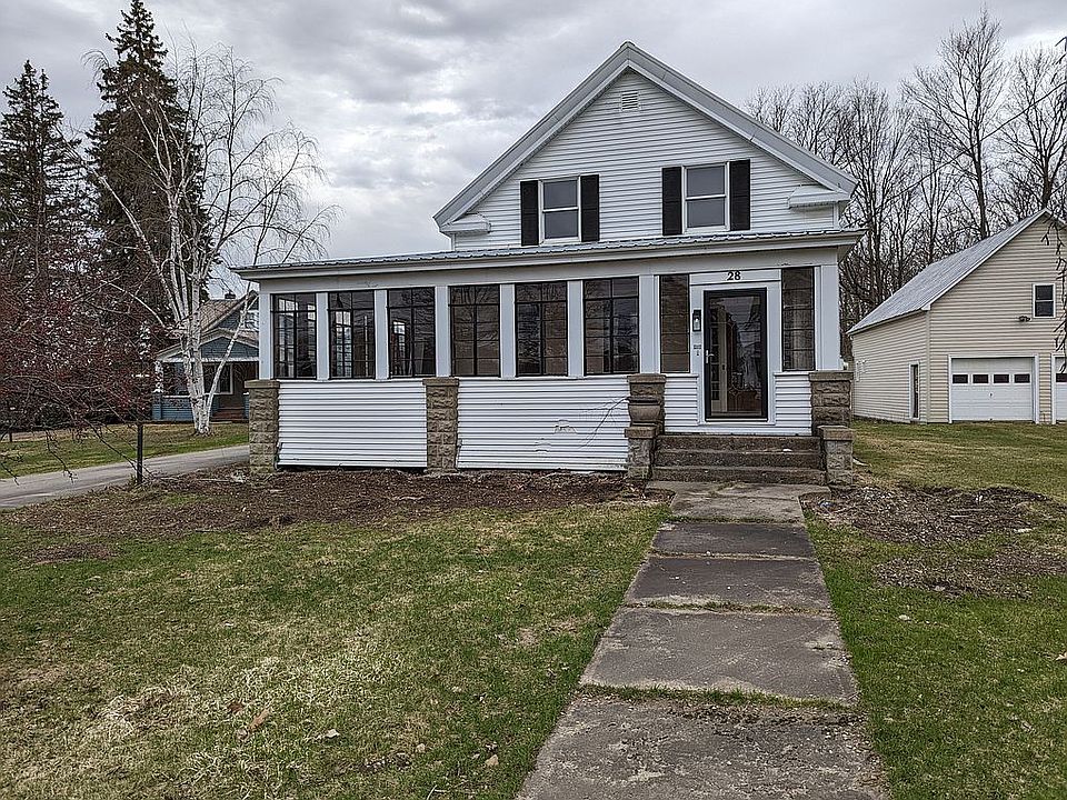 1st image of 28 State St