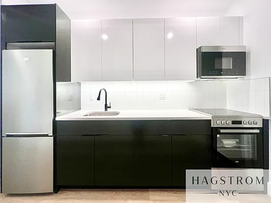 Rented by Hagstrom Management Inc | media 38