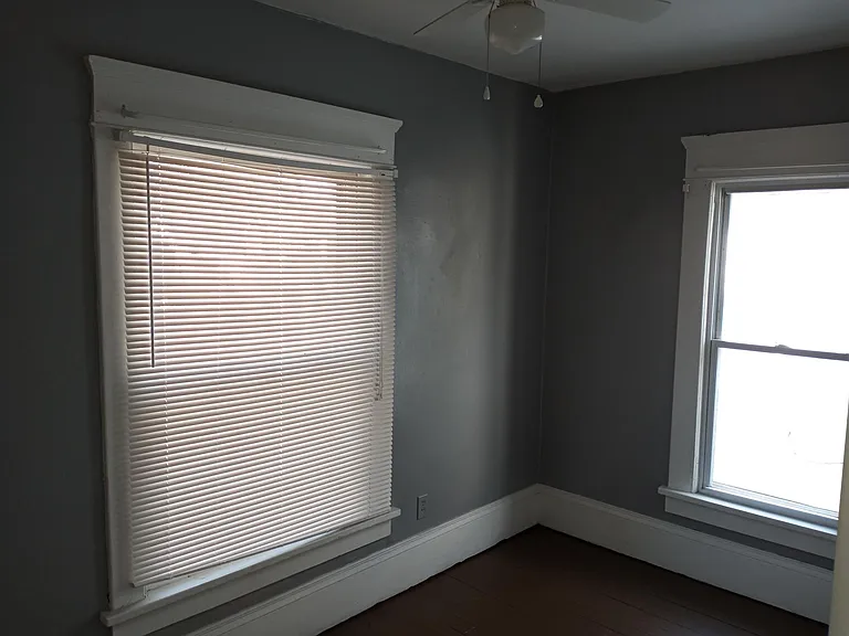 1330 Worley Ave NW — Photo 10