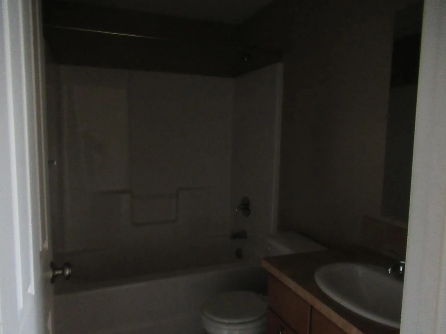 2 bed, $1,695 — Photo 3