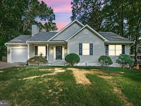 5 Oak Ln, Stafford, VA 22556