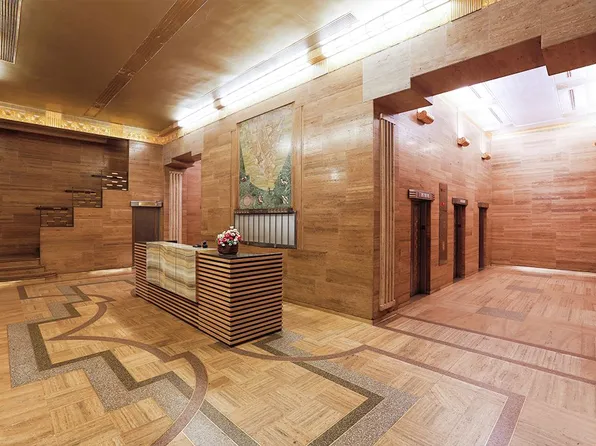 21 West Street image 1 of 6