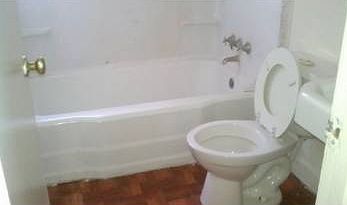 2nd image of 2706 Columbus Cres