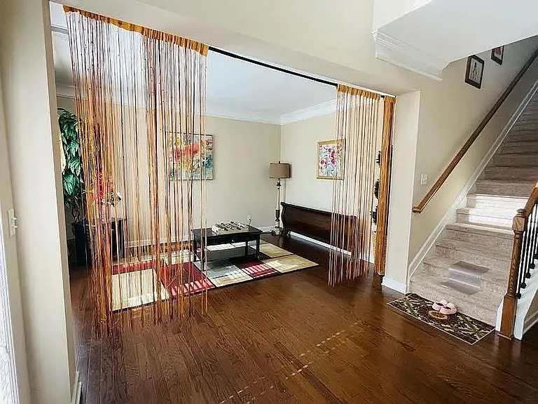 5565 Dooley Way — Photo 3