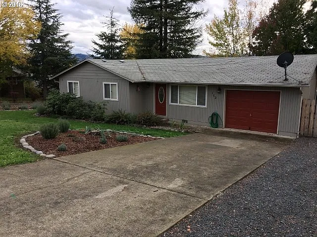 112 Laguna Ct photo 1